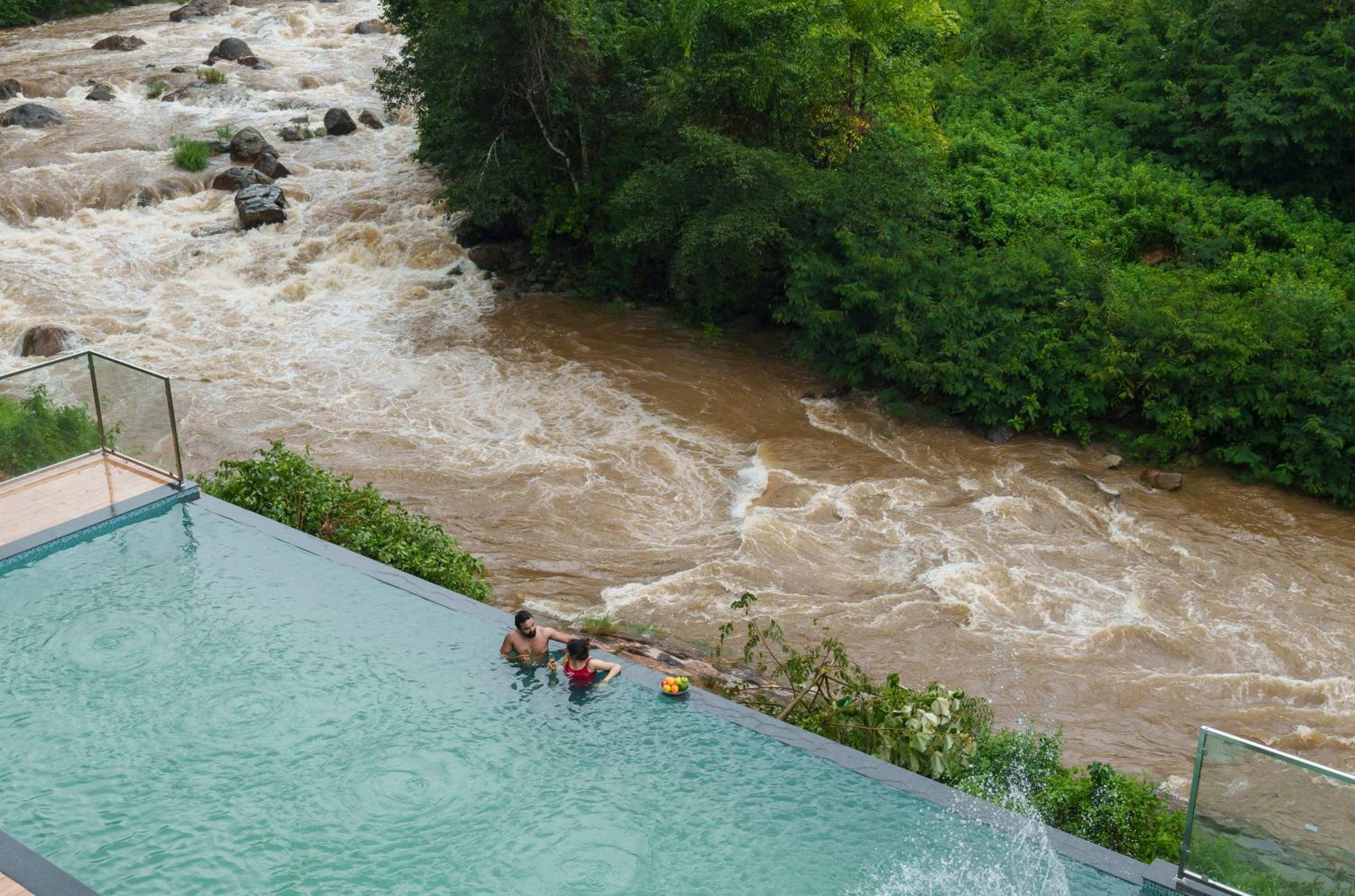 Eden Woods Resorts And Spa Munnar Exteriör bild